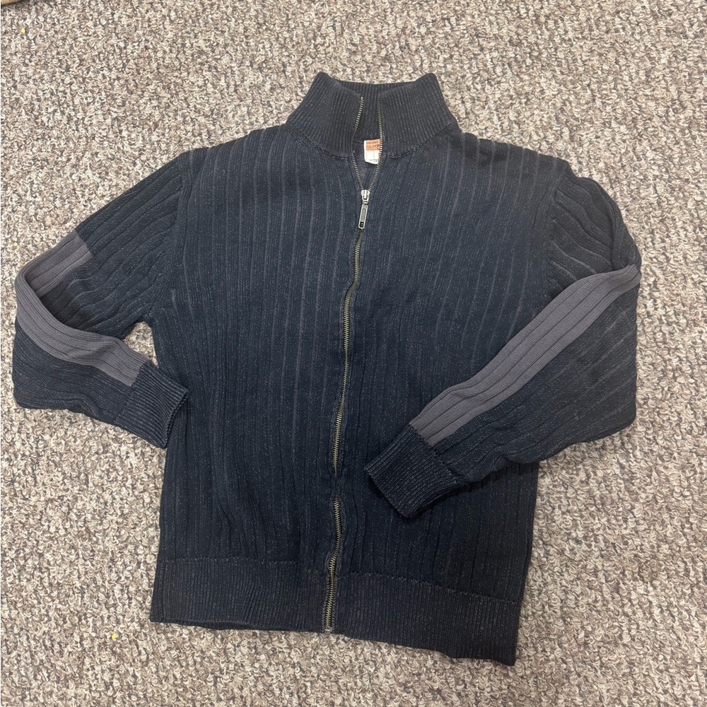 Oxford Men's Black Zip-Up Sweater with Gray Stripes